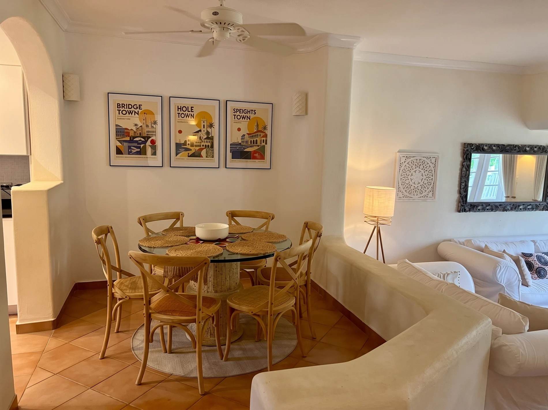Indoor dining area at Palm Breeze